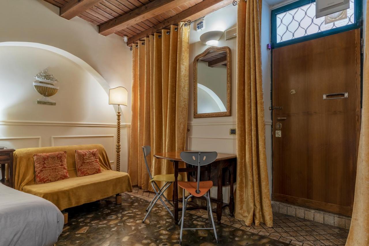 Piazza Navona Cozy And Central Studio Rome Exterior photo