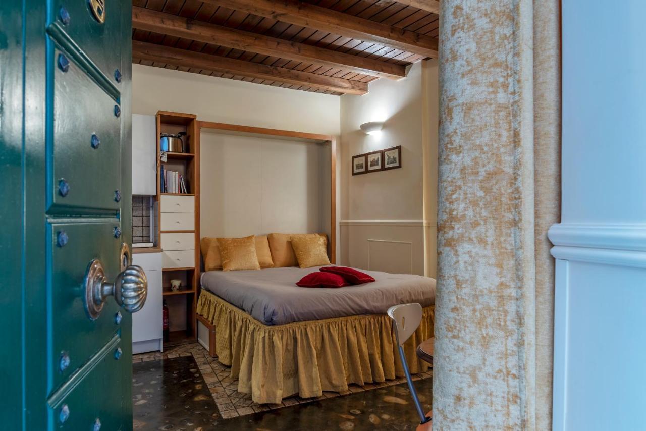 Piazza Navona Cozy And Central Studio Rome Exterior photo