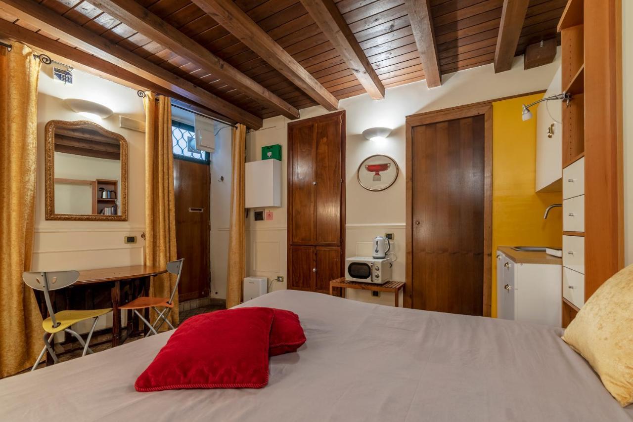 Piazza Navona Cozy And Central Studio Rome Exterior photo